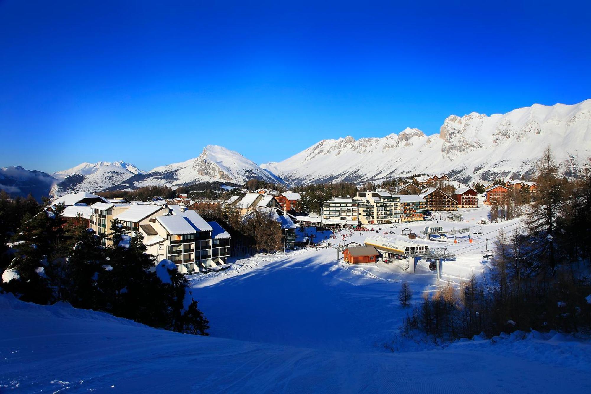 Sunweb Hotel L'Ecrin Des Neiges La Joue du Loup Exteriér fotografie